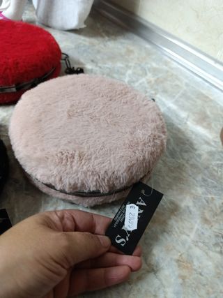 Bolso redondo fiesta peludo