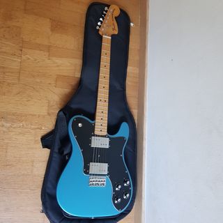 Fender Telecaster Deluxe Guitarra Eléctrica