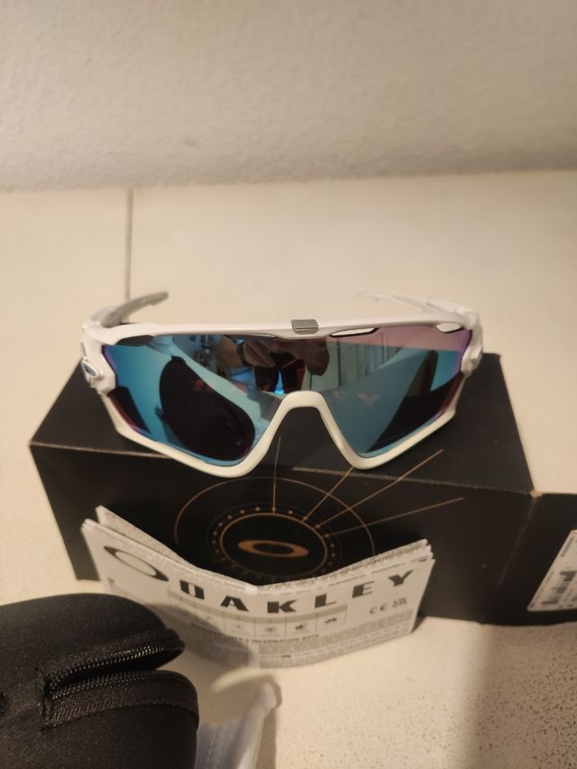 Gafas Oakley Jawbreaker Snow Blancas