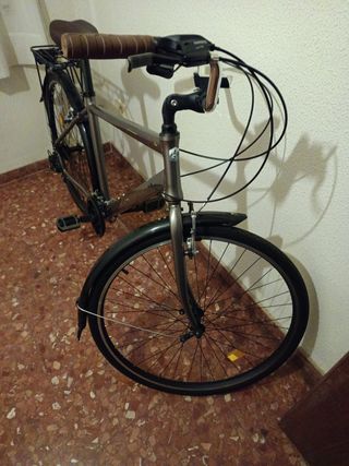 Bicicleta de paseo urbana