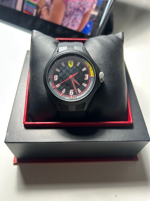 Reloj Ferrari Negro