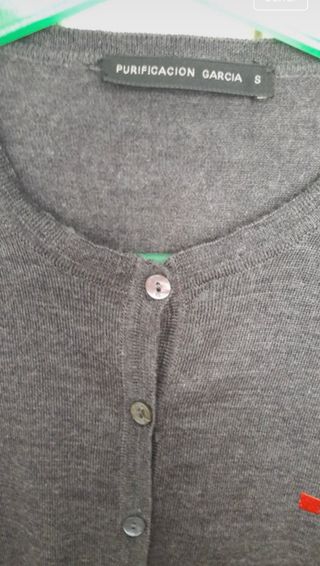 Jersey Purificación García Gris
