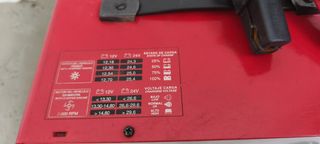Cargador Batería Ferve F-918