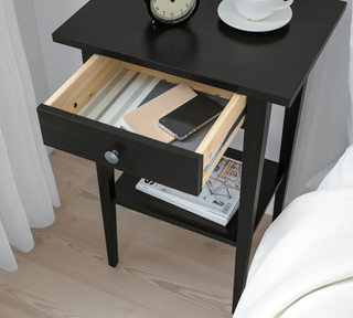 Mesita de noche Ikea HEMNES negro-marrón
