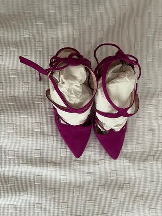 Zapatos de tacón 36, Zara. Color Buganvilla. 9 cm.