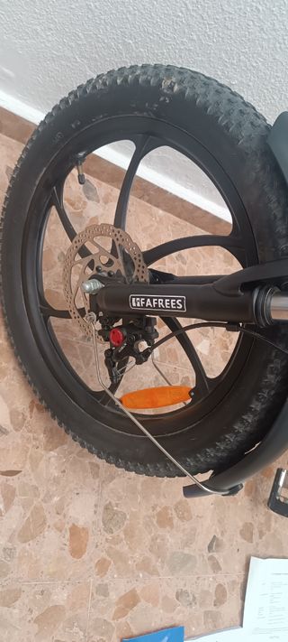 Bicicleta Eléctrica Plegable FAFREES