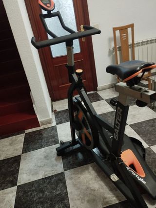 Bicicleta Spinning Salter  PT-1690