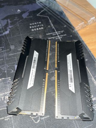 2x8GB Corsair Vengeance LED RAM