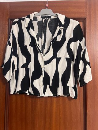 Camisa ancha estampada Lefties Talla S