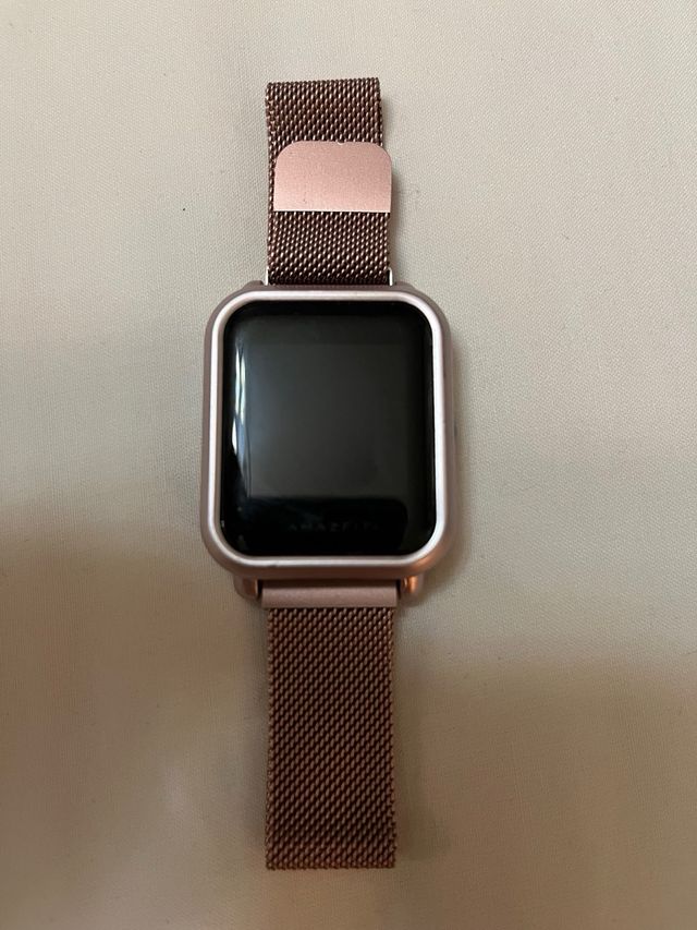 Reloj Amazfit Bip Negro y Oro Rosa