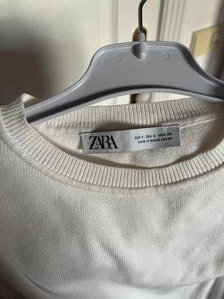 Lote 4 Camisetas Niña Bershka , Shein, Zara...
