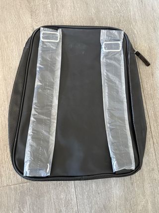 Mochila Giorgio Armani Negra con detalles rojos