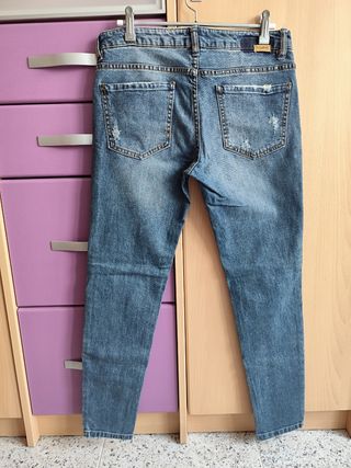 Pantalón vaquero Pull&Bear