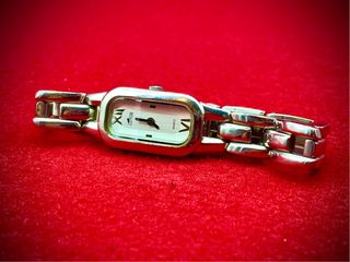 Reloj Lotus Mujer Cuarzo Plata y Blanco