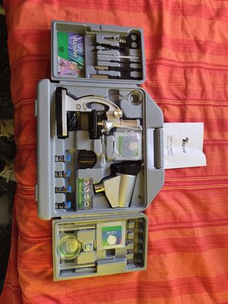 Microscopio TELMU 300X-1200X + 70 Accesorios