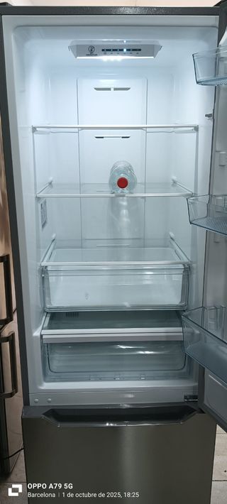 Nevera Combi Teka
No Frost energía A+