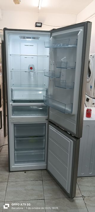 Nevera Combi Teka
No Frost energía A+