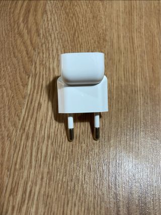 Adaptador enchufe Apple