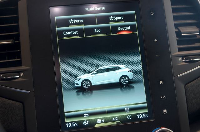 Renault Megane 1.2 TCE Energy Bose S&S