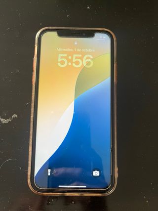 iPhone XR Coral Casi Nuevo