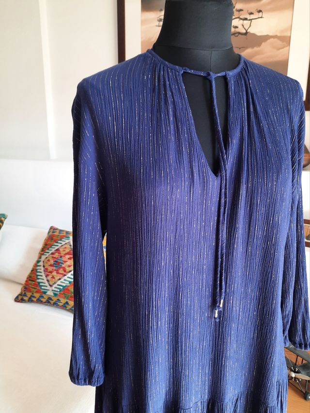 Vestido azul y dorado Oysho