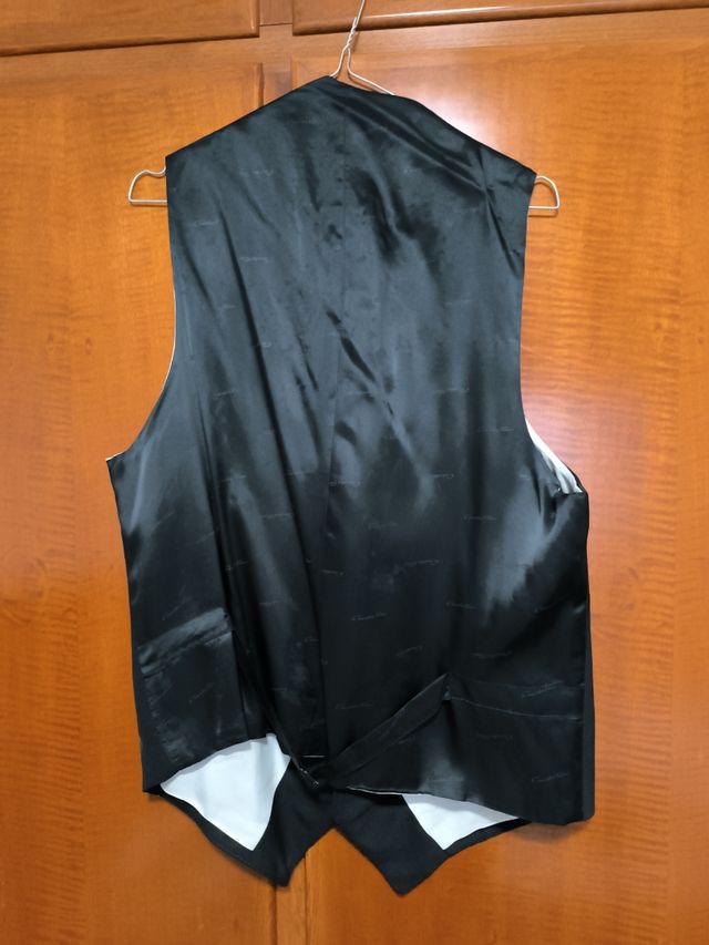 Chaleco de vestir negro Emidio Tucci