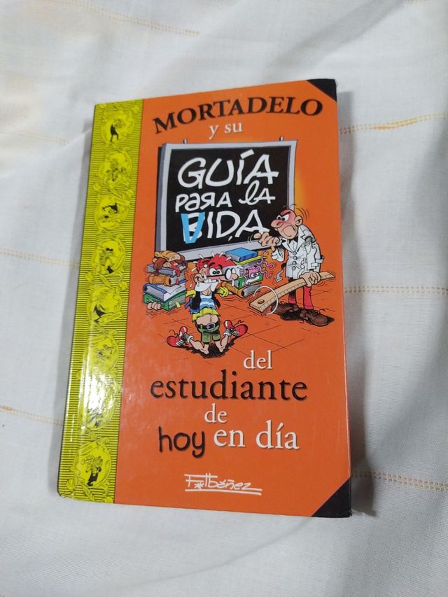 Mortadelo y su Guía para la vida del estudiante...