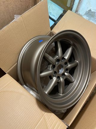 2 Llantas Japan Racing JR19 15”x8 ET0