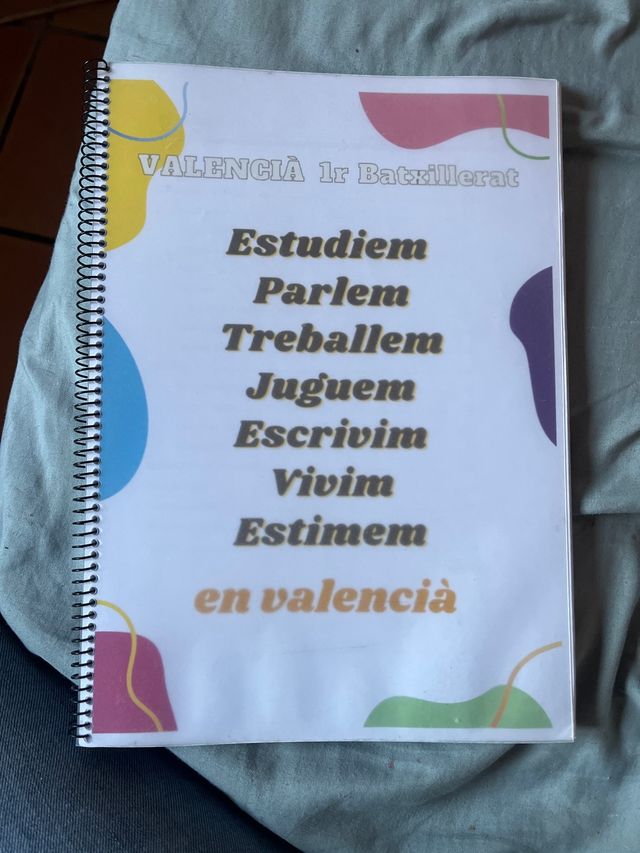libro de valenciano salesianos 1ro bachillerato 