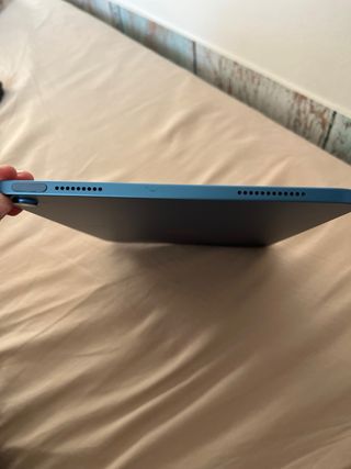 iPad 10ª Gen + Funda Incluida