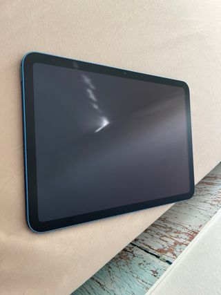 iPad 10ª Gen + Funda Incluida
