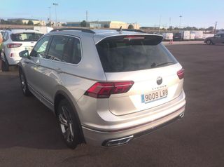 Volkswagen Tiguan   R-Line 2.0 TDI 110kW (150CV) 