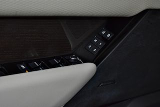 Land Rover Range Rover Velar 3.0 I6 294kW R-Dynamic SE 4WD Auto