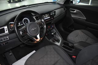 Kia Niro 1.6 GDi PHEV 104kW (141CV) Concept