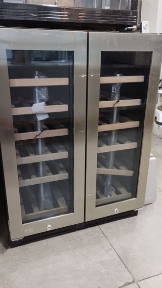 Vinoteca doble puerta cristal