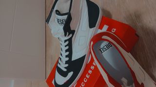 Zapatillas Diesel Rojas y Blancas