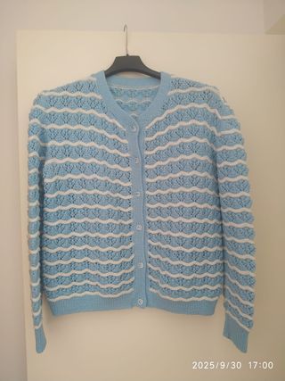 Jersey tejido a mano vintage, tiene 40 años