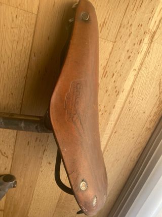 Sillín Brooks B17 y tija Anpi