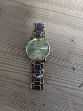 Reloj Leon Nero Dorado y Plateado