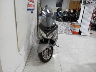Suzuki Burgman 125 Plata
