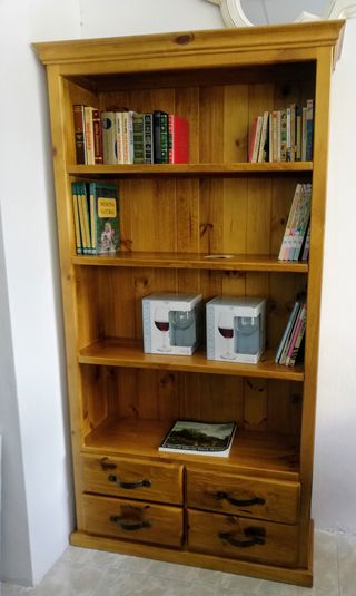 Cajonera rústica de madera