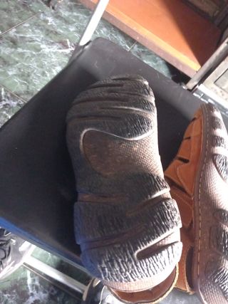 Sandalias de caballero marrones