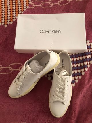 Zapatos Calvin Klein blancos