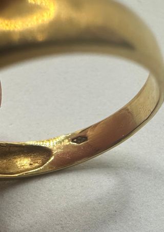 Anillo de oro de 18k con circonita, 4.48 g, T-17.