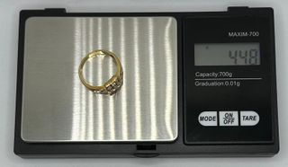 Anillo de oro de 18k con circonita, 4.48 g, T-17.