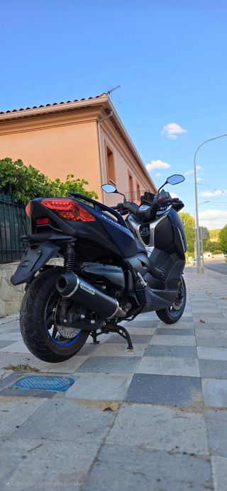 Yamaha X-MAX 400 ABS