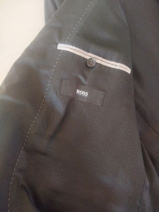Americana Hugo Boss Negra