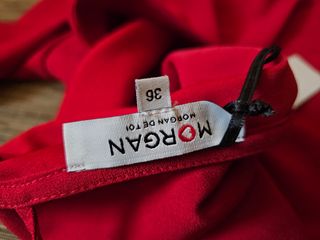 Blusa roja volantes
