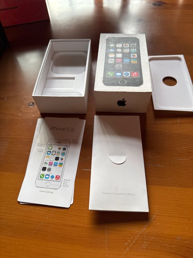 Caja iPhone 5s Apple para reciclar