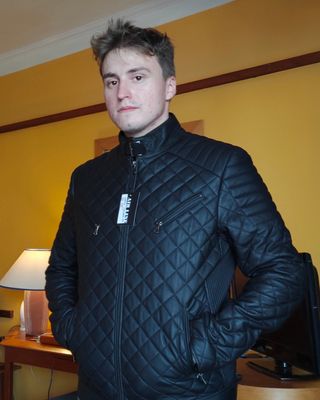 Chaqueta de cuero acolchada negra
